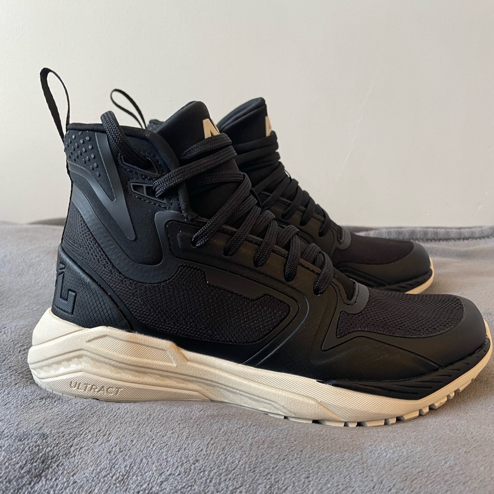 APL TechLoom Defender